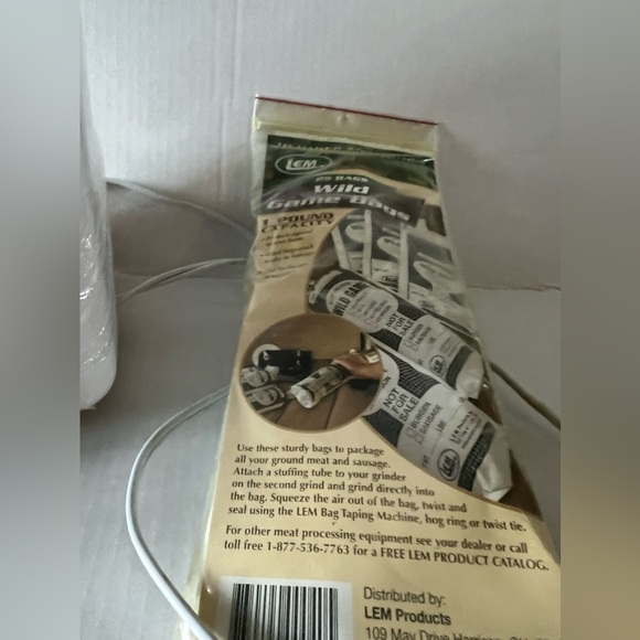 Electric Meat Grinder - Picture 15 of 16